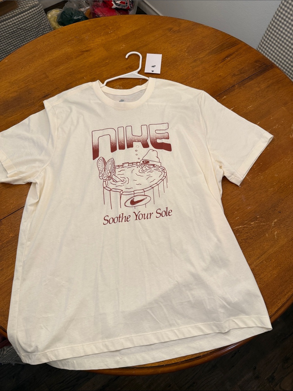 Nike Cream Short-Sleeve Graphic T-Shirt with Maroon Logo Soothe Your Sole xxl